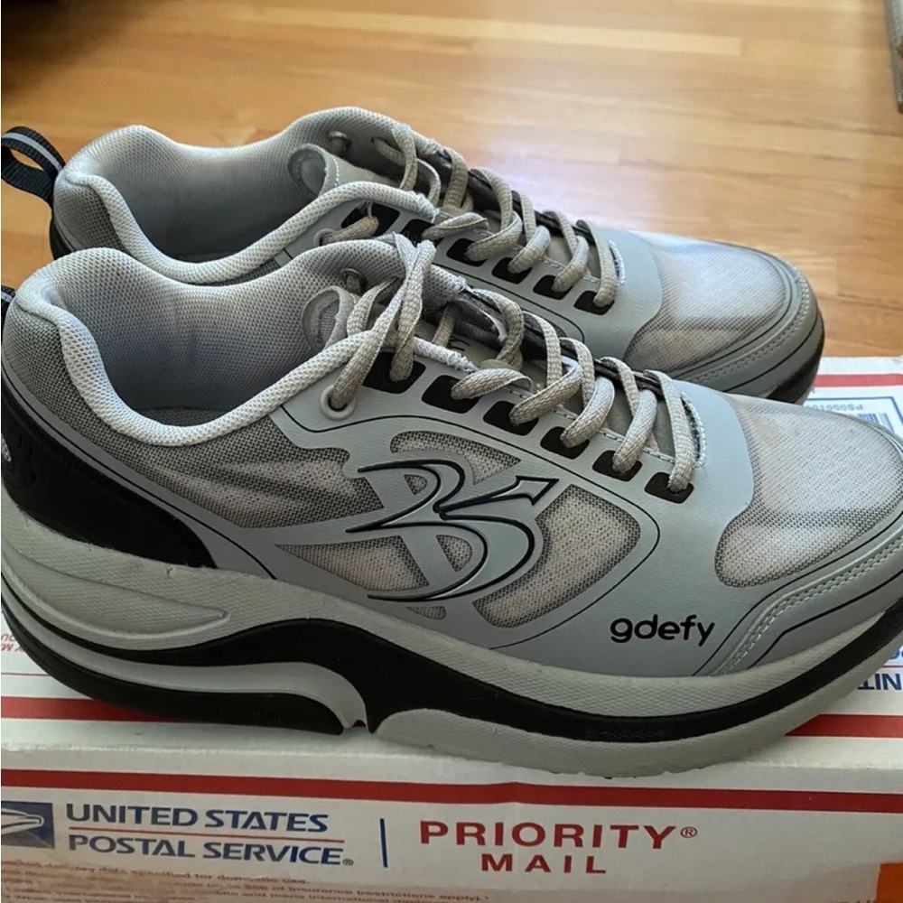 Gravity Defyer-Used in very good condition Very comfortable